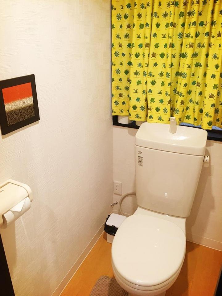 Отель Tokyo Mika House Экстерьер фото