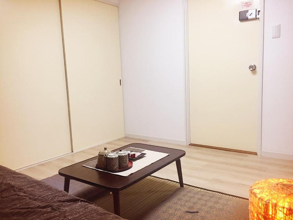 Отель Tokyo Mika House Экстерьер фото
